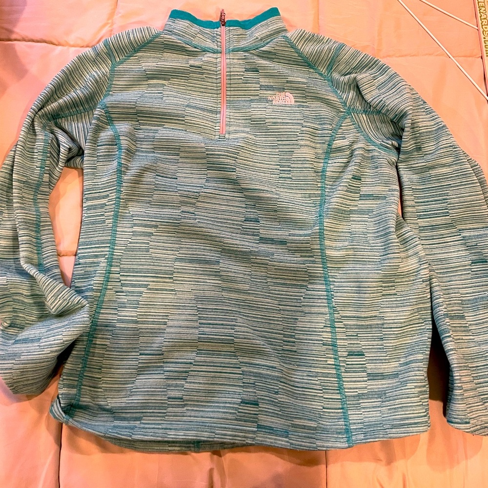 The North Face half-zip Top XL